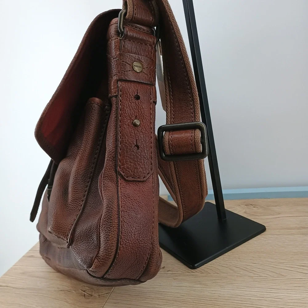 Fossil Max LTR City Bag MBG1311 Brown Distressed Leather Messenger Crossbody